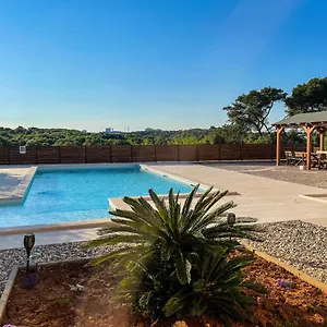 https://apartments-borghetto.in-istria.net